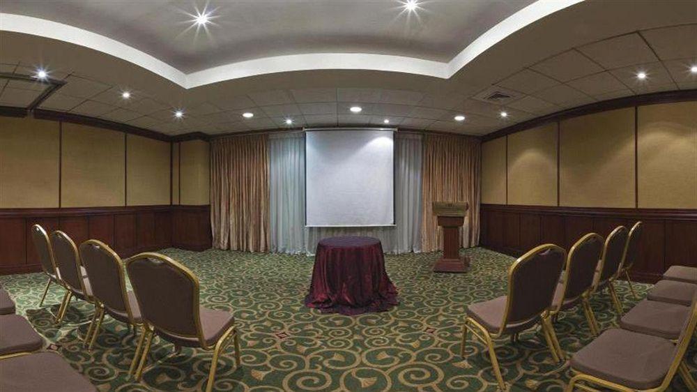 Crowne Plaza San Pedro Sula Hotell Exteriör bild