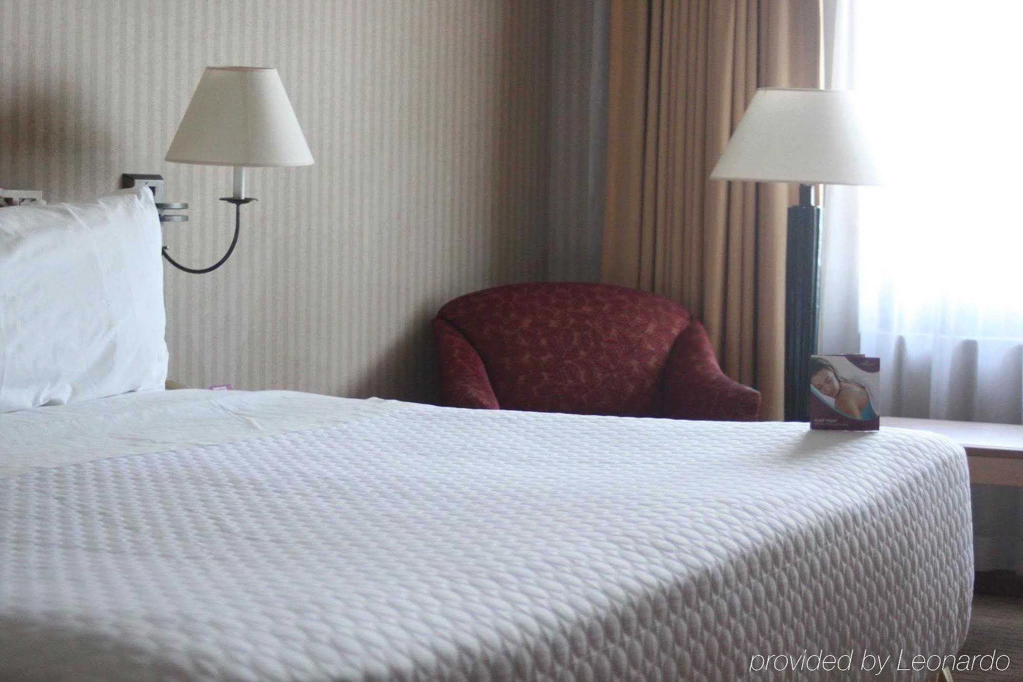 Crowne Plaza San Pedro Sula Hotell Exteriör bild