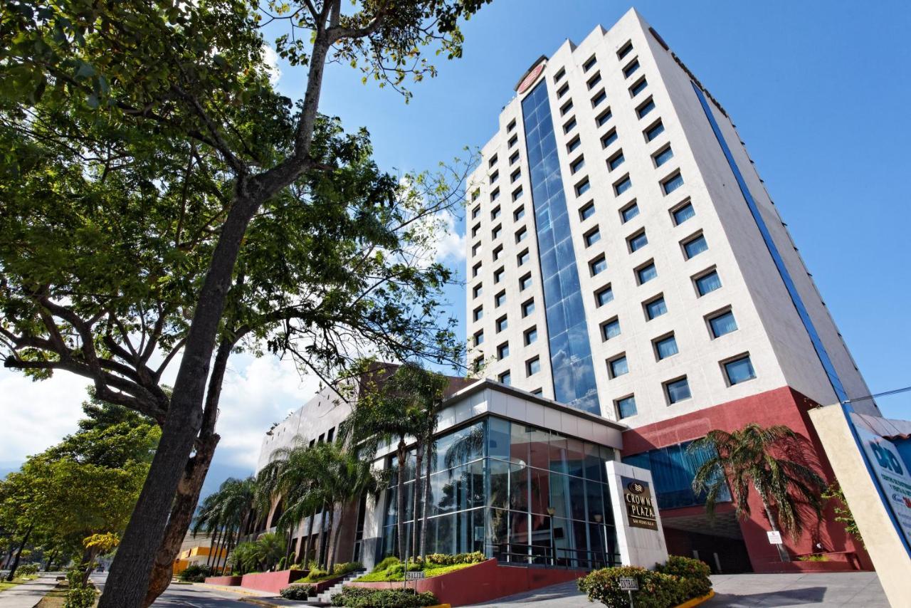 Crowne Plaza San Pedro Sula Hotell Exteriör bild